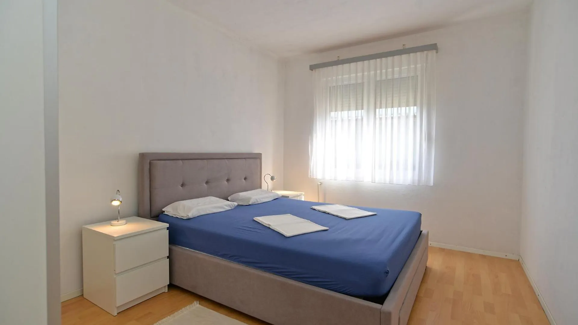 Apartments Stefko 2071 파자나 0*,